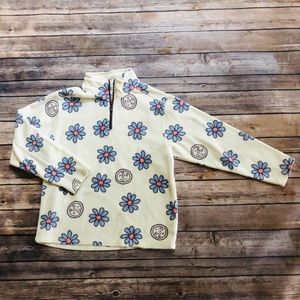 Life is good cute quarter zip sweatshirt! Size 8